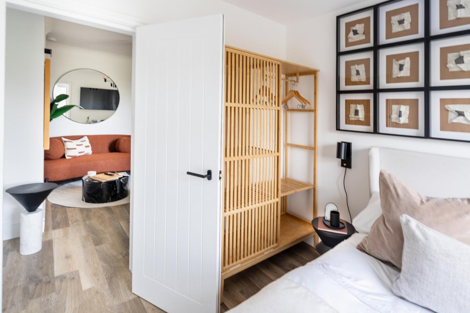 Newly Designed, 2Br Apt, 5Min From Northwood London Tube Station, Nato Hq, Ideal For Wembley, Warner Studio, Contractors المظهر الخارجي الصورة